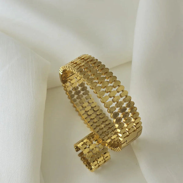Handcuff & Ring Adjustable