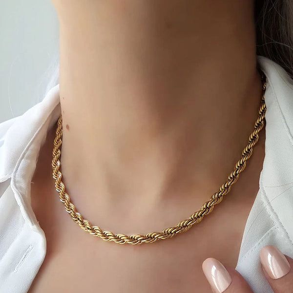 Milas Necklace